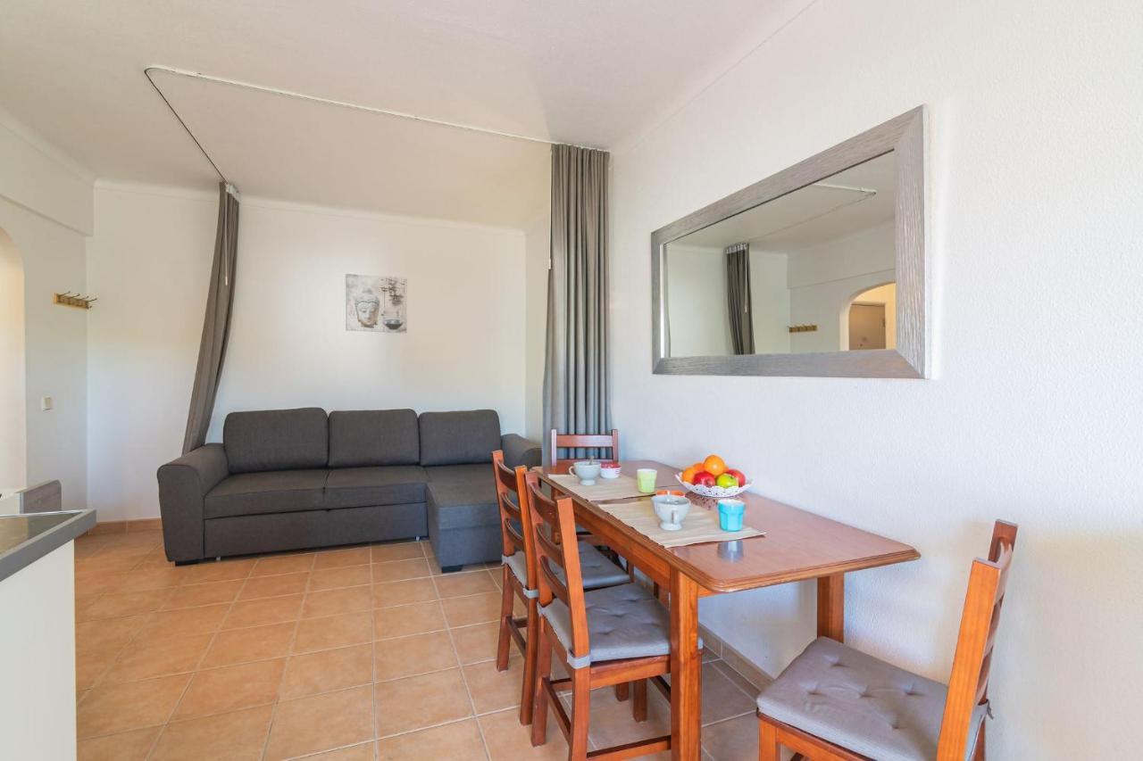 Cosy 2 With Pool By Homing *