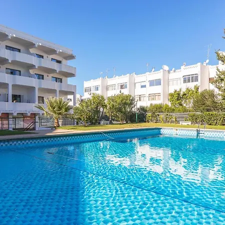 Vilamoura Cosy 2 With Pool By Homing Exterior photo